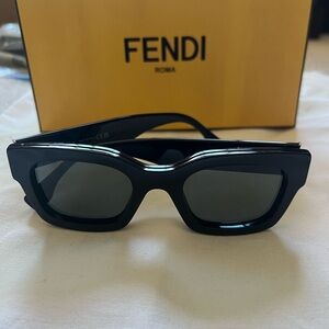 Fendi Black Rectangular Sunglasses